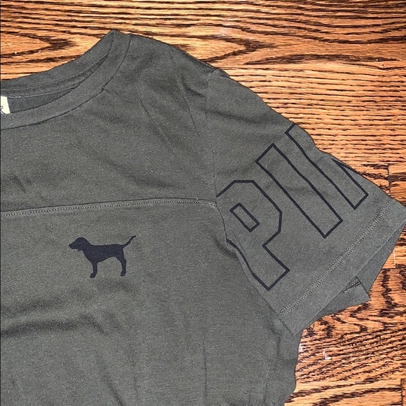 PINK victoria’s secret camo green t-shirt - Picture 2 of 3